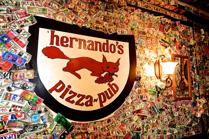 Hernando's Pizza Pub in Winter Park